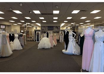 Located in <b>Orlando</b>, Florida, Minerva’s <b>Bridal</b> is a top <b>bridal</b> boutique dedicated to helping customers find the perfect wedding, prom, or quinceañera dress. . Davids bridal orlando